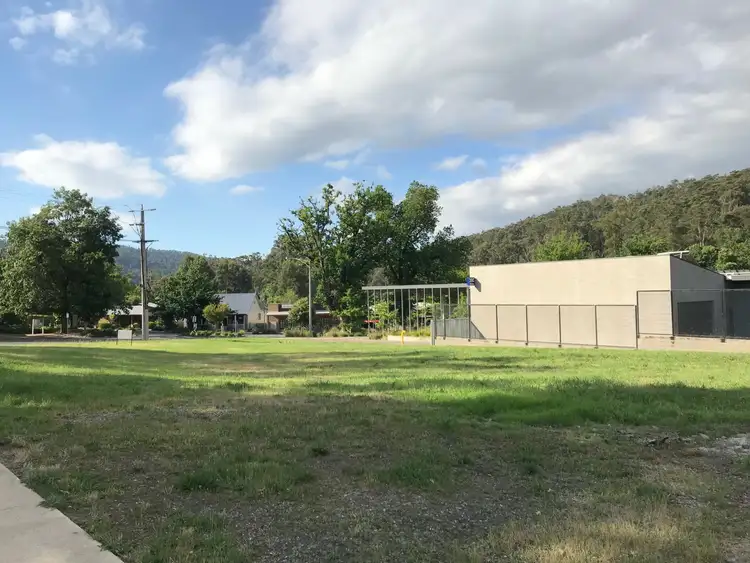 3 Falls Road, Marysville VIC 3779