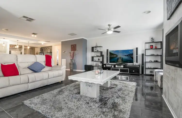 Fifth view of Homely house listing, 7 Springridge Boulevard, Wallan VIC 3756