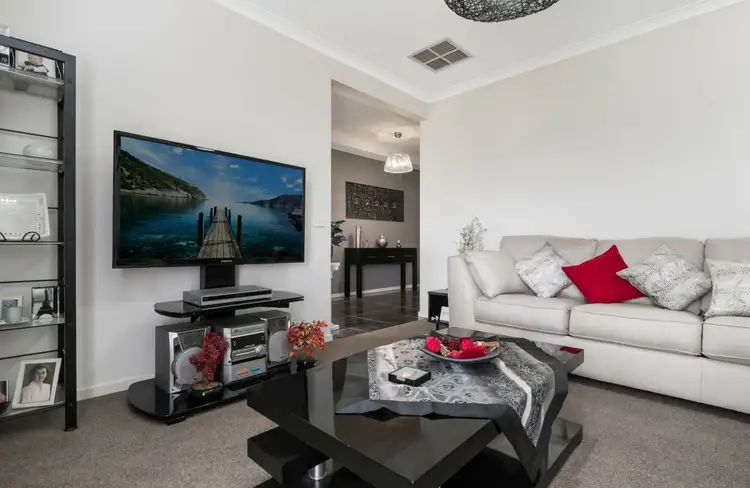 Sixth view of Homely house listing, 7 Springridge Boulevard, Wallan VIC 3756