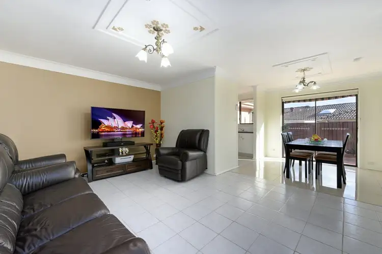 6/196-200 Harrow Rd, Glenfield NSW 2167