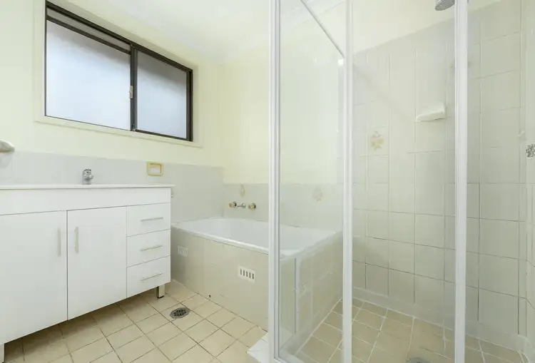 Third view of Homely villa listing, 6/196-200 Harrow Rd, Glenfield NSW 2167