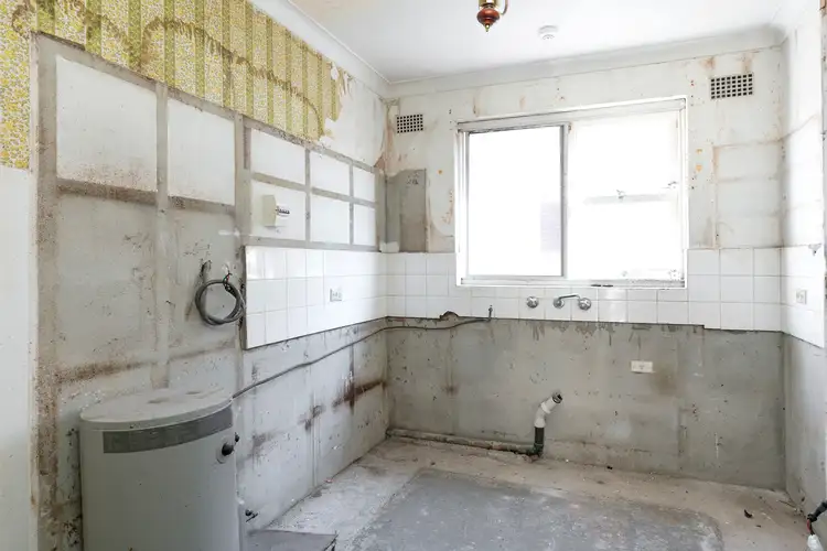 Fourth view of Homely unit listing, 2/14 Regent Street, Dee Why NSW 2099