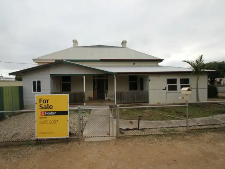 26 Walter Street, Maitland SA 5573
