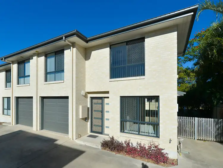Unit 2/11 Walsh Street, South Gladstone QLD 4680