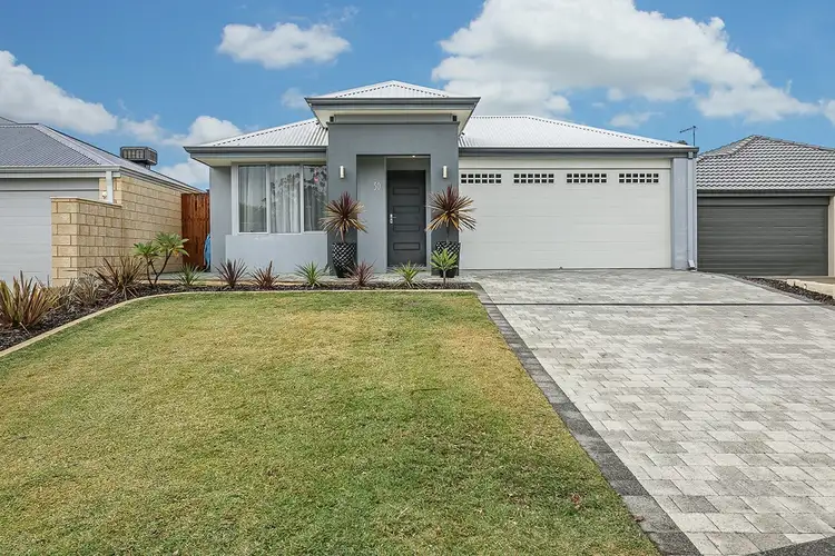 30 Bain Square, Forrestfield WA 6058