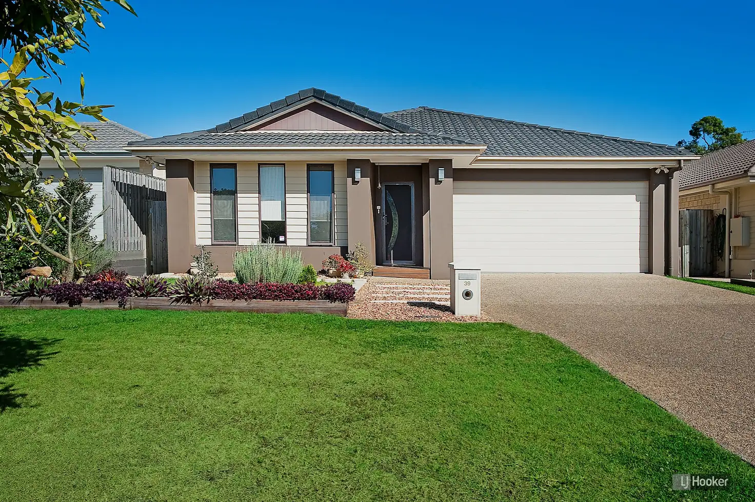 Main view of Homely house listing, 39 Honeyeater Crescent, Dakabin QLD 4503