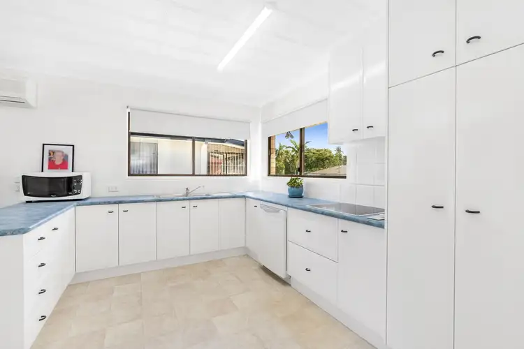 Fourth view of Homely house listing, 10 Bettina Street, Macgregor QLD 4109