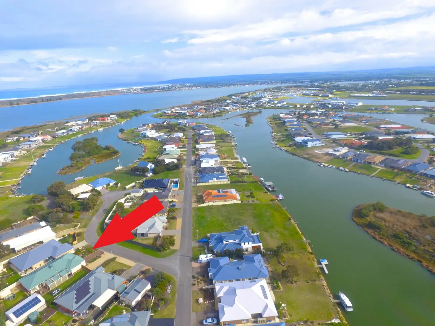 Main view of Homely house listing, 2 Ariel Court, Hindmarsh Island SA 5214