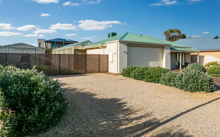 Second view of Homely house listing, 2 Ariel Court, Hindmarsh Island SA 5214
