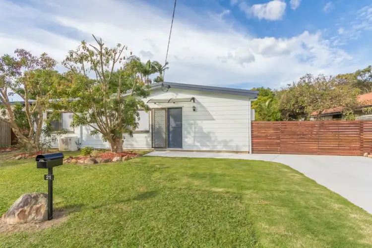 21 Bratchford Crescent