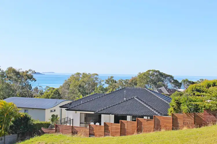 Second view of Homely house listing, 7 Bayview Place, Korora NSW 2450