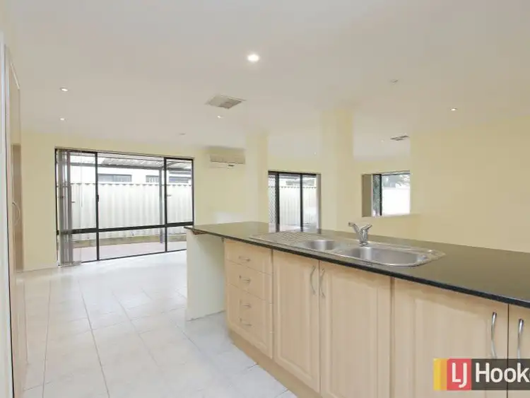 Fifth view of Homely house listing, 31 Lansdowne Entrance, Canning Vale WA 6155