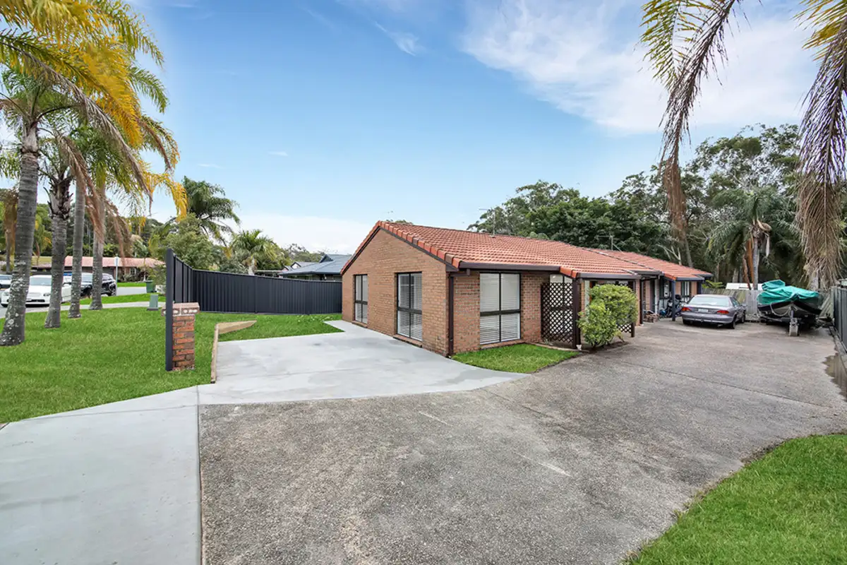 Main view of Homely semi-detached listing, 1/7 Jessica Court, Arundel QLD 4214