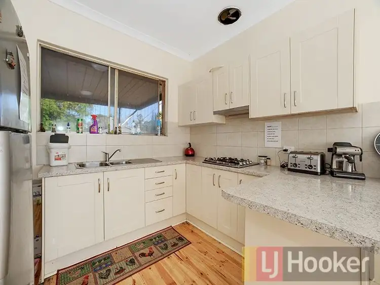 Second view of Homely house listing, 8 Karyn Crescent, Brahma Lodge SA 5109