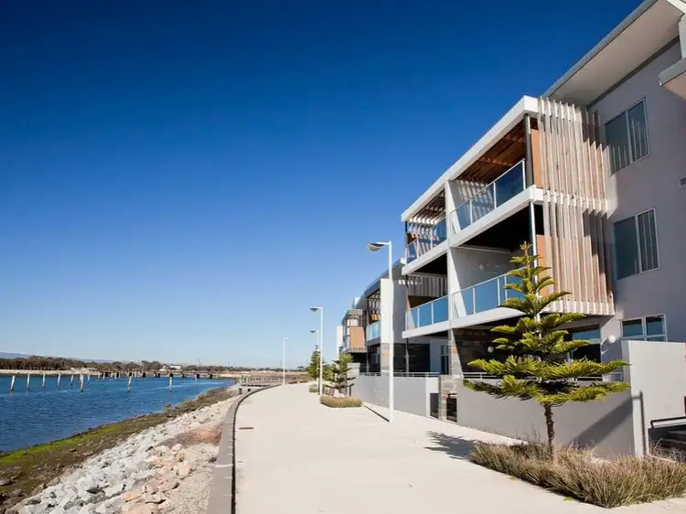 11 Karra Cove, New Port SA 5015