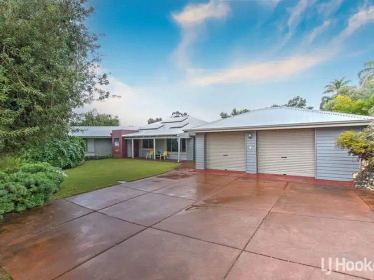 Second view of Homely house listing, 7 Brush Court, Canning Vale WA 6155