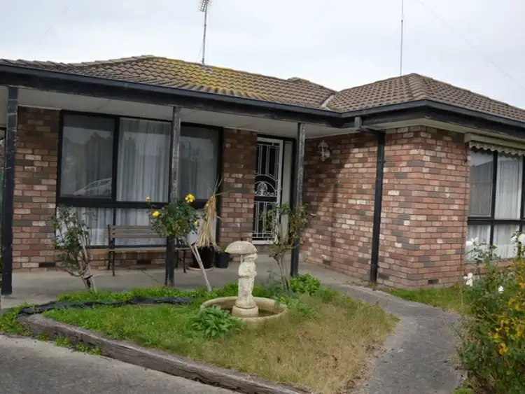 Sixth view of Homely house listing, 4 Keith Court, Traralgon VIC 3844
