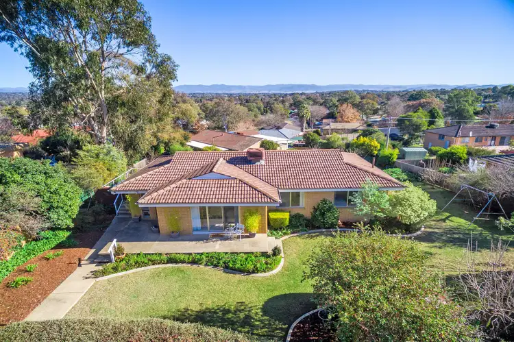 Second view of Homely house listing, 9 Sherwin Place, Melba ACT 2615