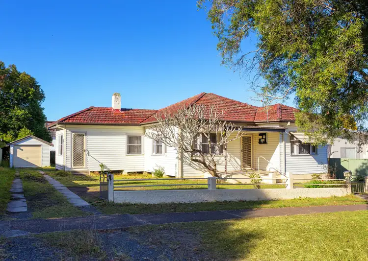 96 Albert Street, Taree NSW 2430