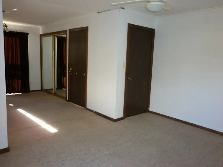 Sixth view of Homely house listing, 4 Allen Court, Bairnsdale VIC 3875