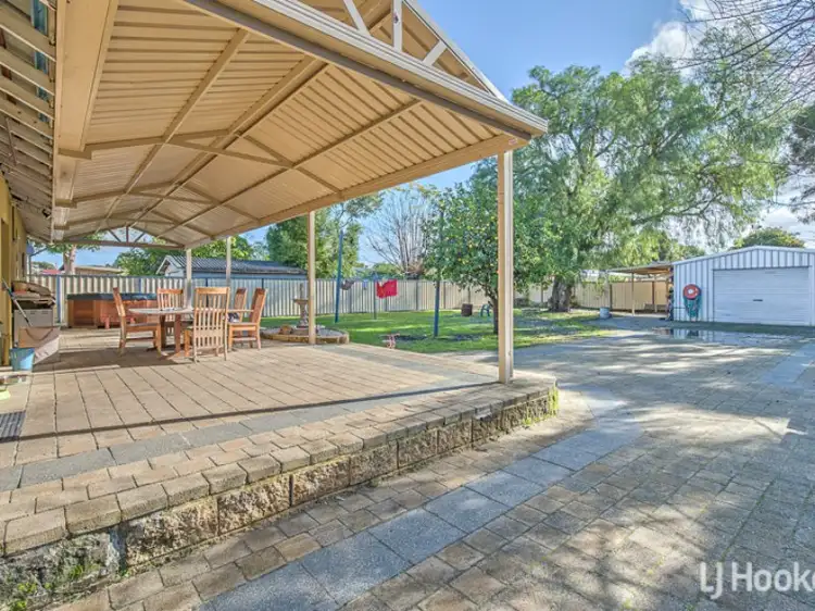 Second view of Homely house listing, 7 Clancy Way, Thornlie WA 6108