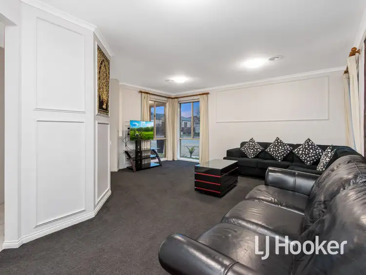 Fifth view of Homely house listing, 2 Clarinda Drive, Narre Warren VIC 3805