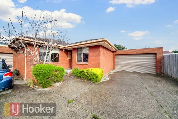 Main view of Homely unit listing, 3/4 ROYAL AVENUE, Springvale VIC 3171