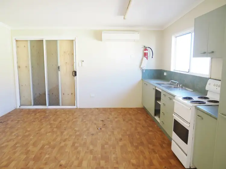 Fifth view of Homely unit listing, 4 and 5 Alice Street, Cloncurry QLD 4824