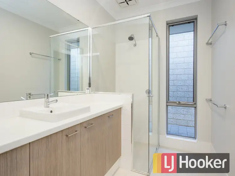 Seventh view of Homely house listing, 1/9 Quartz Drive, Australind WA 6233