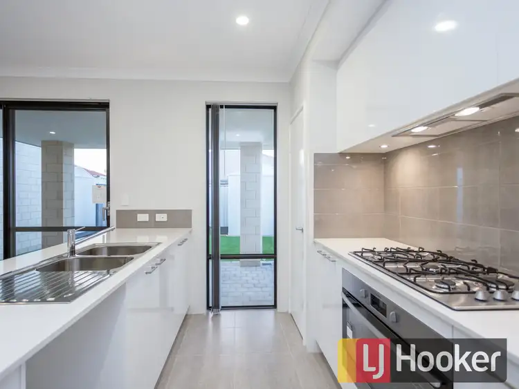 Sixth view of Homely unit listing, 2/9 Quartz Drive, Australind WA 6233