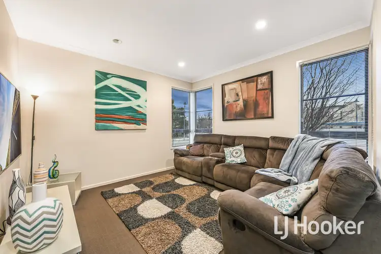Fifth view of Homely house listing, 2 Harlesden Circuit, Pakenham VIC 3810