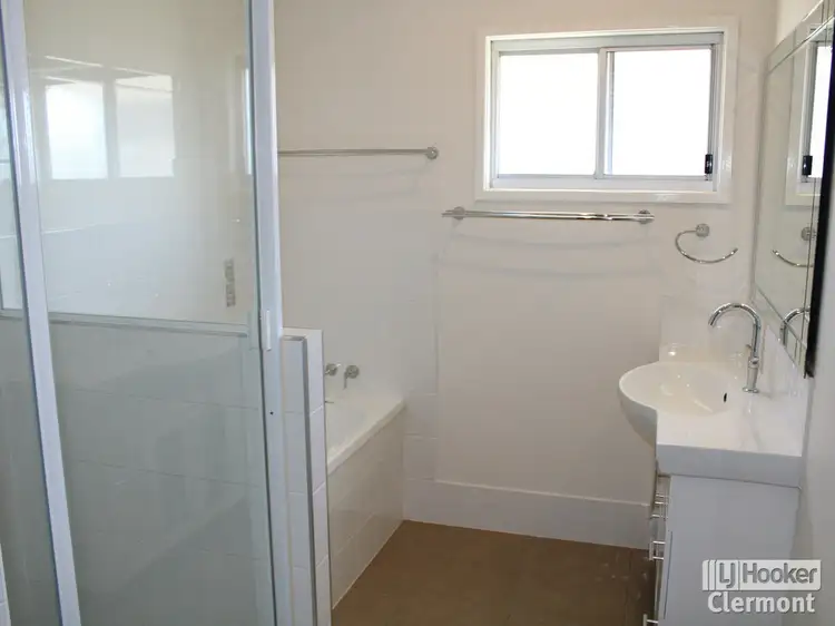 Sixth view of Homely house listing, 19 Athol Court, Clermont QLD 4721