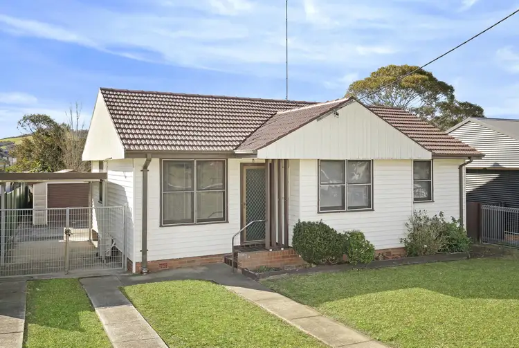 484 Northcliffe Drive, Berkeley NSW 2506