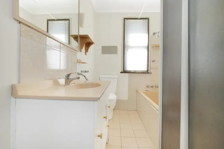 Third view of Homely house listing, 484 Northcliffe Drive, Berkeley NSW 2506