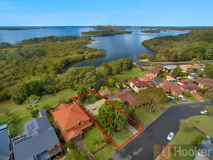 14 The Peninsula, Yamba NSW 2464