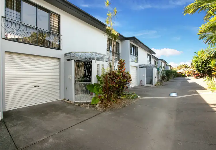 20/22-24 Oyster Court, Trinity Beach QLD 4879