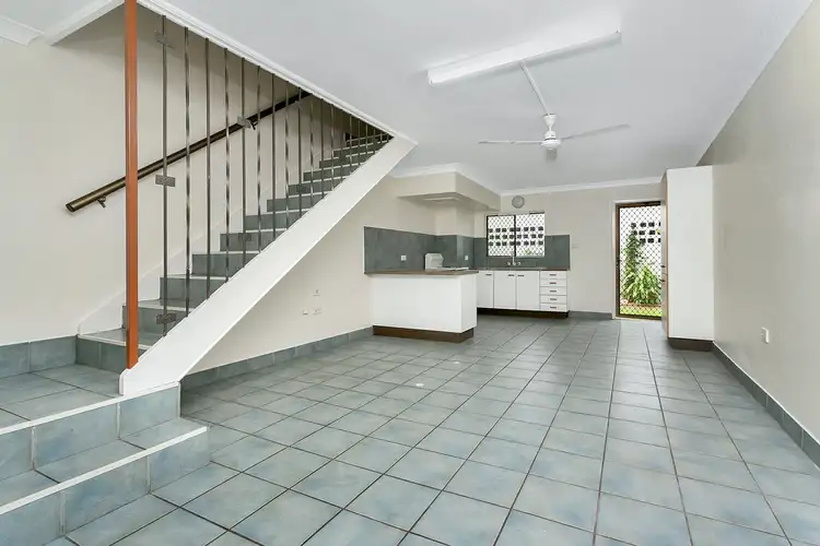 15/350 Sheridan Street, Cairns North QLD 4870