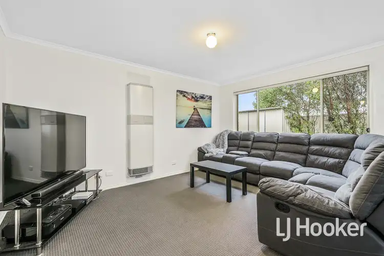 Second view of Homely house listing, 31 Webster Way, Pakenham VIC 3810