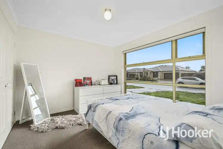 Sixth view of Homely house listing, 31 Webster Way, Pakenham VIC 3810
