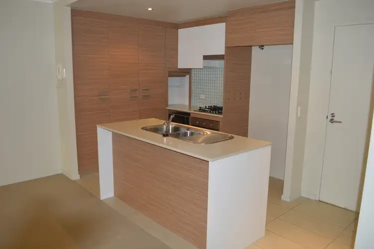 7/154 Musgrave Avenue, Southport QLD 4215