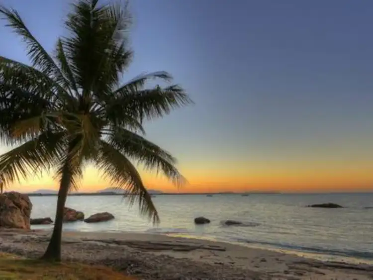 Seventh view of Homely apartment listing, Apartment 6/2B Horseshoe Bay Road, Bowen QLD 4805