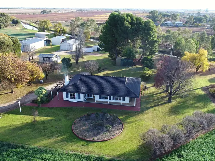 684 Woorinen Road, Woorinen South VIC 3588