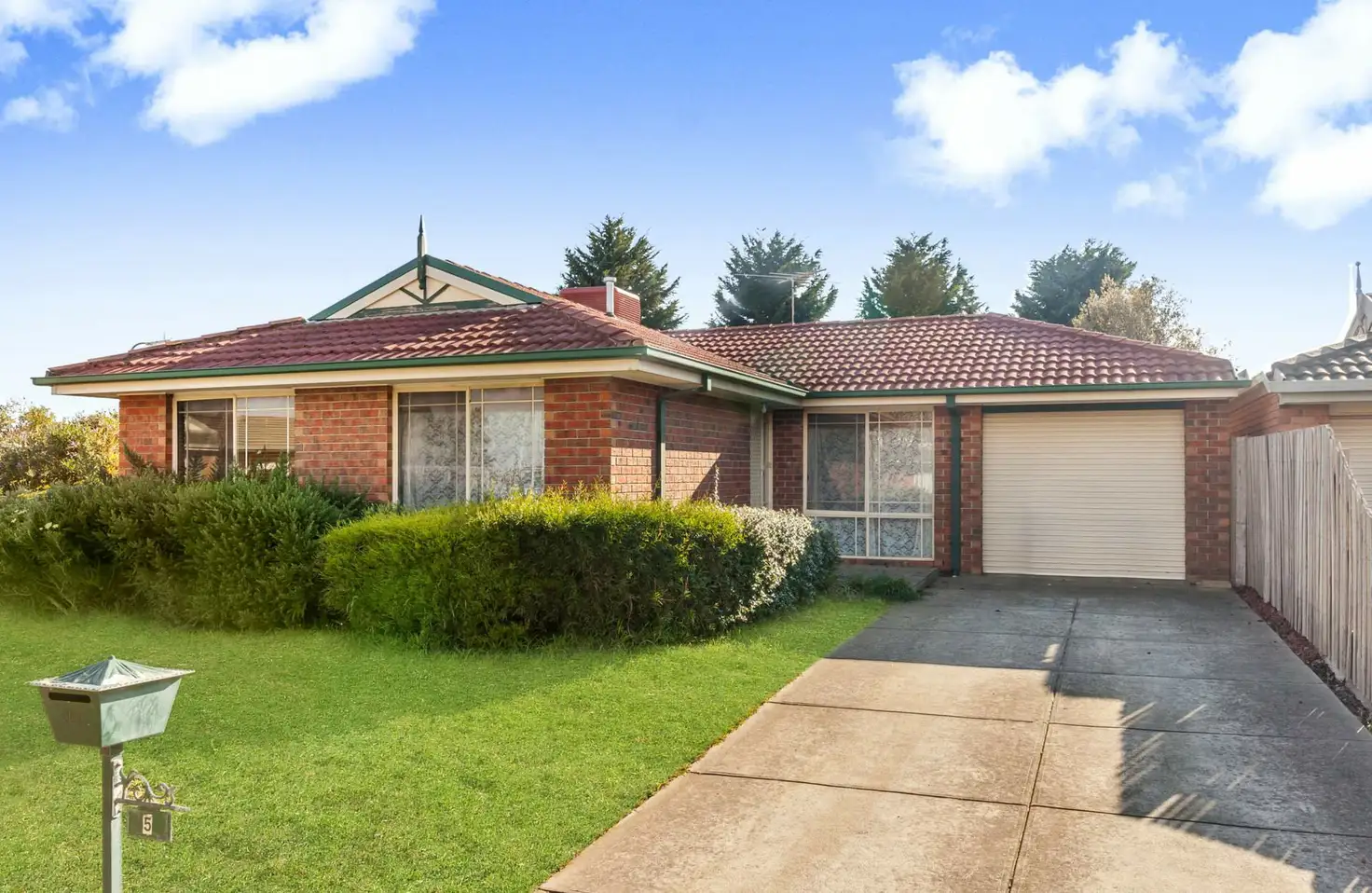 Main view of Homely house listing, 5 MacDonald Close, Wallan VIC 3756
