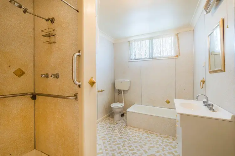 Fifth view of Homely house listing, 8 Couttaroo Place, Coutts Crossing NSW 2460
