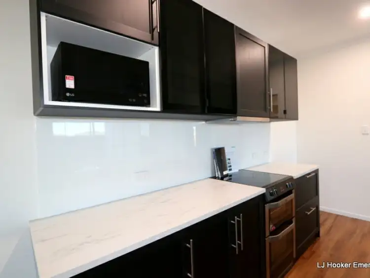 Fifth view of Homely house listing, 8 Costello Court, Emerald QLD 4720