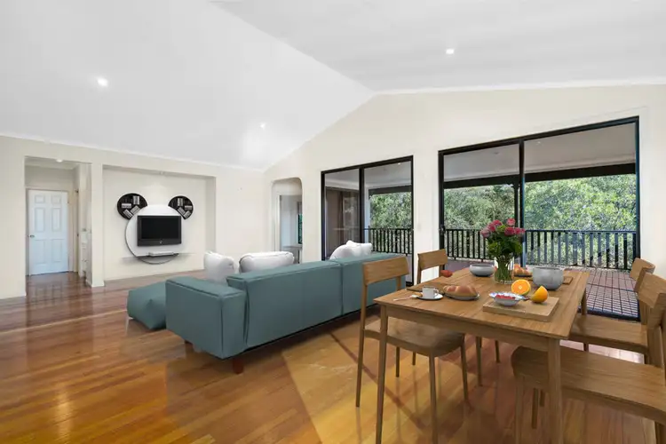57 Manra Way, Pacific Pines QLD 4211