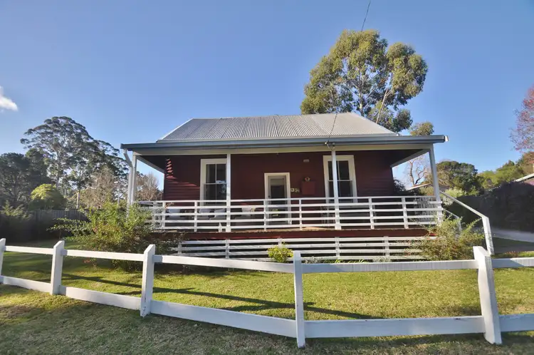 10 Railway Crescent, Pemberton WA 6260