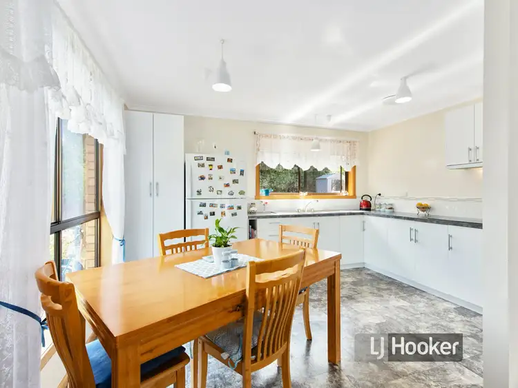 Fourth view of Homely unit listing, Unit 2/5 Jones Court, Wynyard TAS 7325