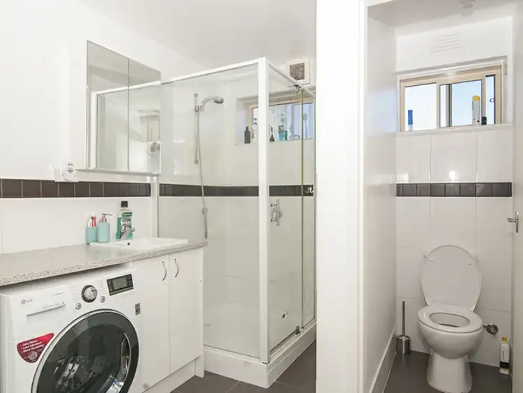 Fifth view of Homely apartment listing, 6/30 Kelvinside Road, Noble Park VIC 3174