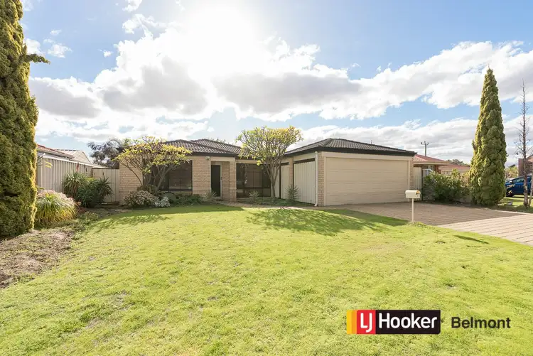 3 Harwood Close, Canning Vale WA 6155